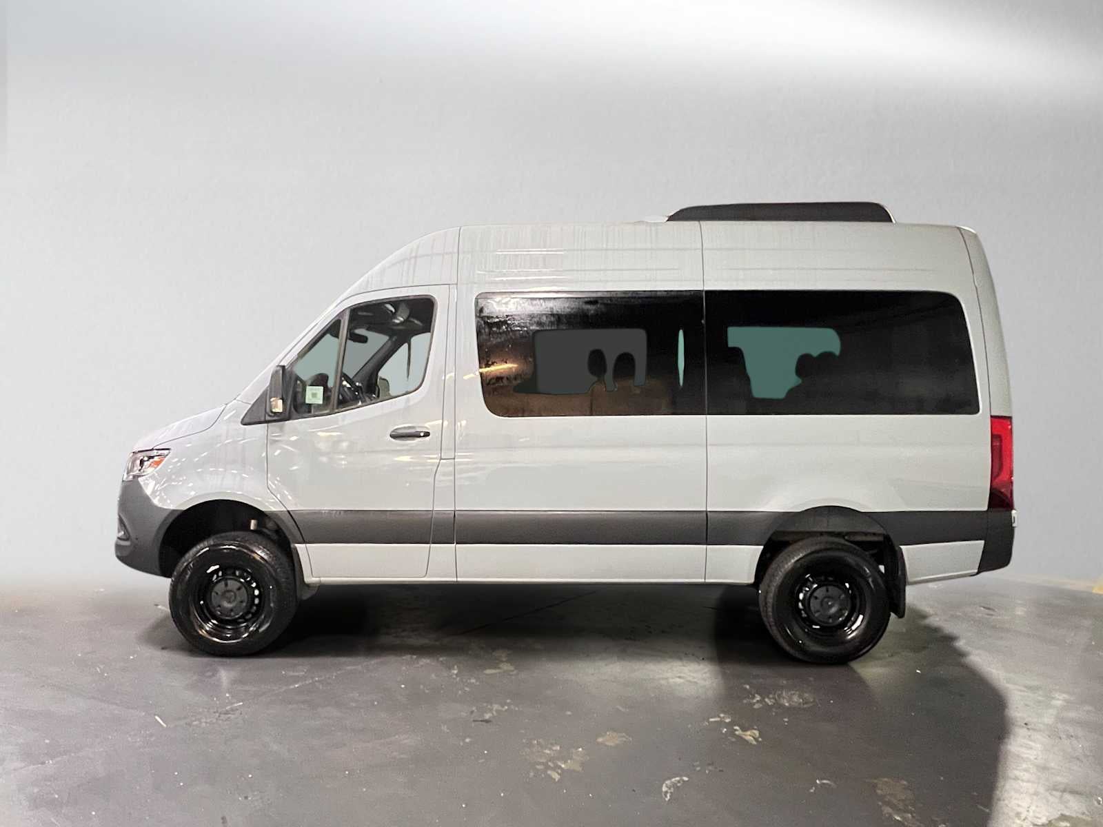 2026 Mercedes-Benz Sprinter Passenger 2500 Standard Roof I4 Diesel HO 144 AWD