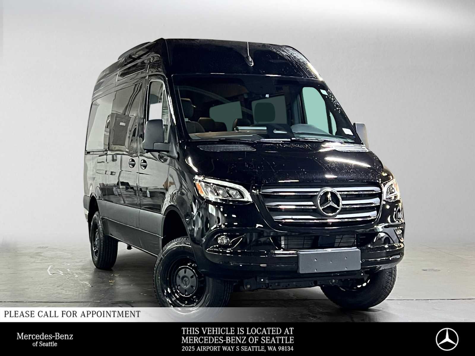 2026 Mercedes-Benz Sprinter Passenger Van 2500 Standard Roof I4 Diesel HO 144 AWD