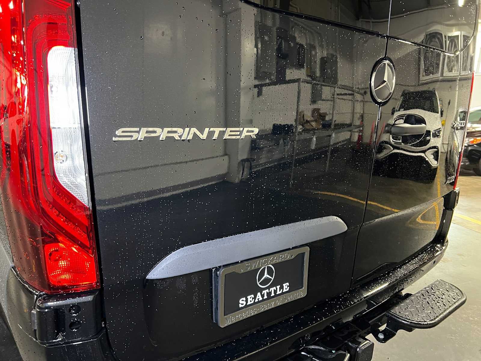 2026 Mercedes-Benz Sprinter Passenger Van 2500 Standard Roof I4 Diesel HO 144 AWD