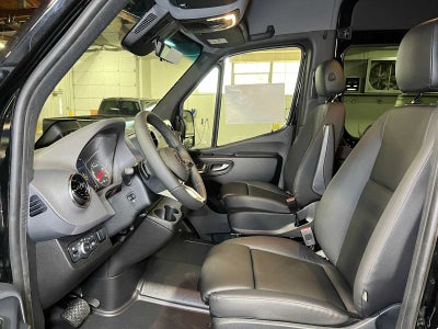 2026 Mercedes-Benz Sprinter Passenger Van 2500 Standard Roof I4 Diesel HO 144 AWD