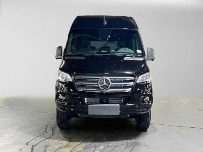 2026 Mercedes-Benz Sprinter Passenger Van 2500 Standard Roof I4 Diesel HO 144 AWD