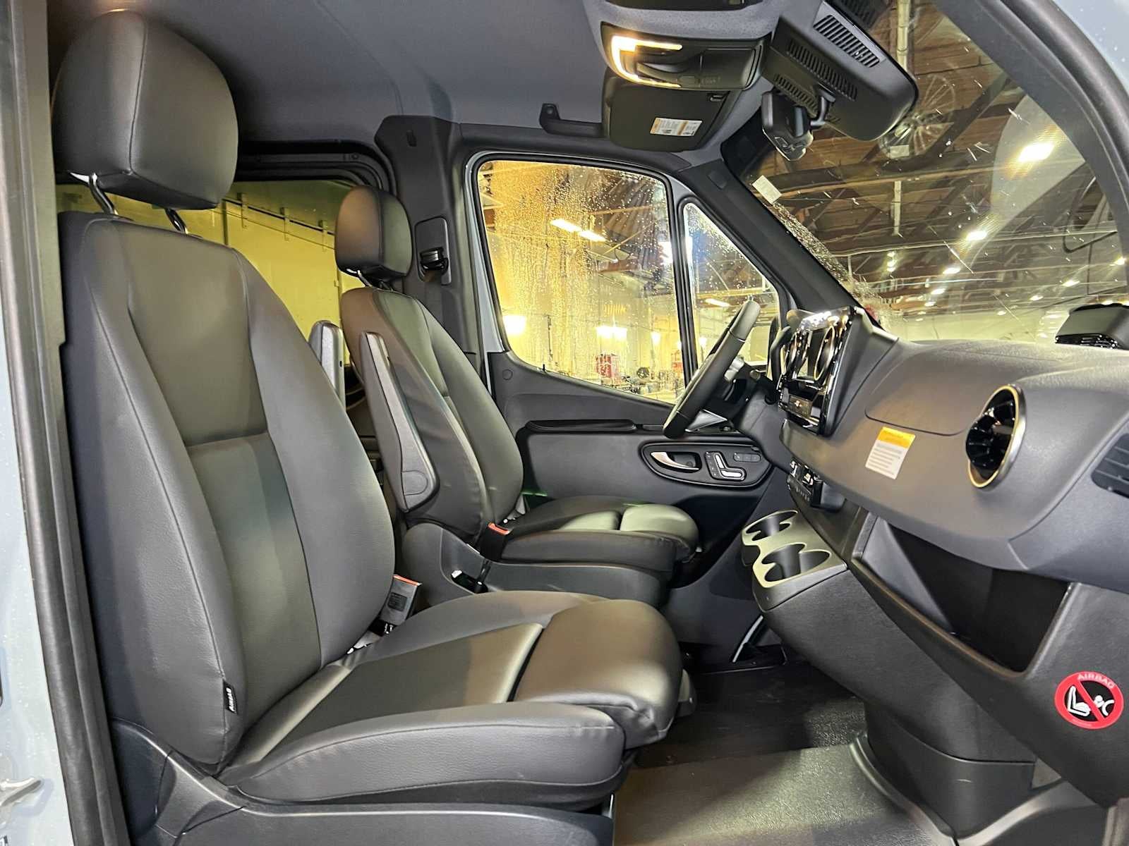 2026 Mercedes-Benz Sprinter Passenger 2500 Standard Roof I4 Diesel HO 144 AWD
