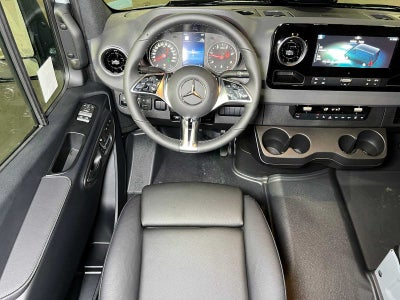 2026 Mercedes-Benz Sprinter Passenger 2500 Standard Roof I4 Diesel HO 144 AWD