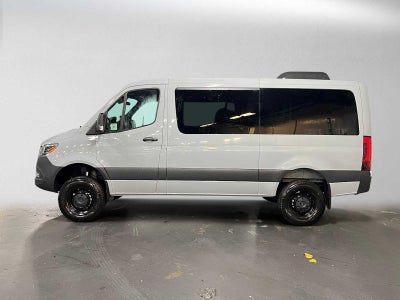 2026 Mercedes-Benz Sprinter Passenger 2500 Standard Roof I4 Diesel HO 144 AWD