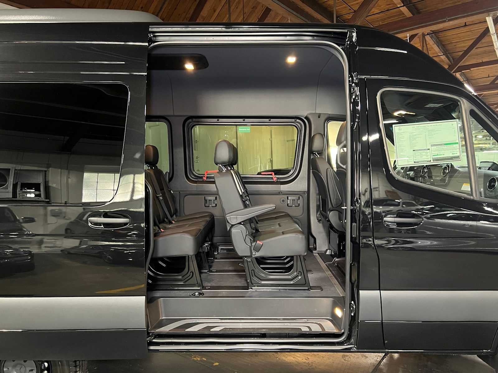 2026 Mercedes-Benz Sprinter Passenger 2500 Standard Roof I4 Diesel HO 144 AWD