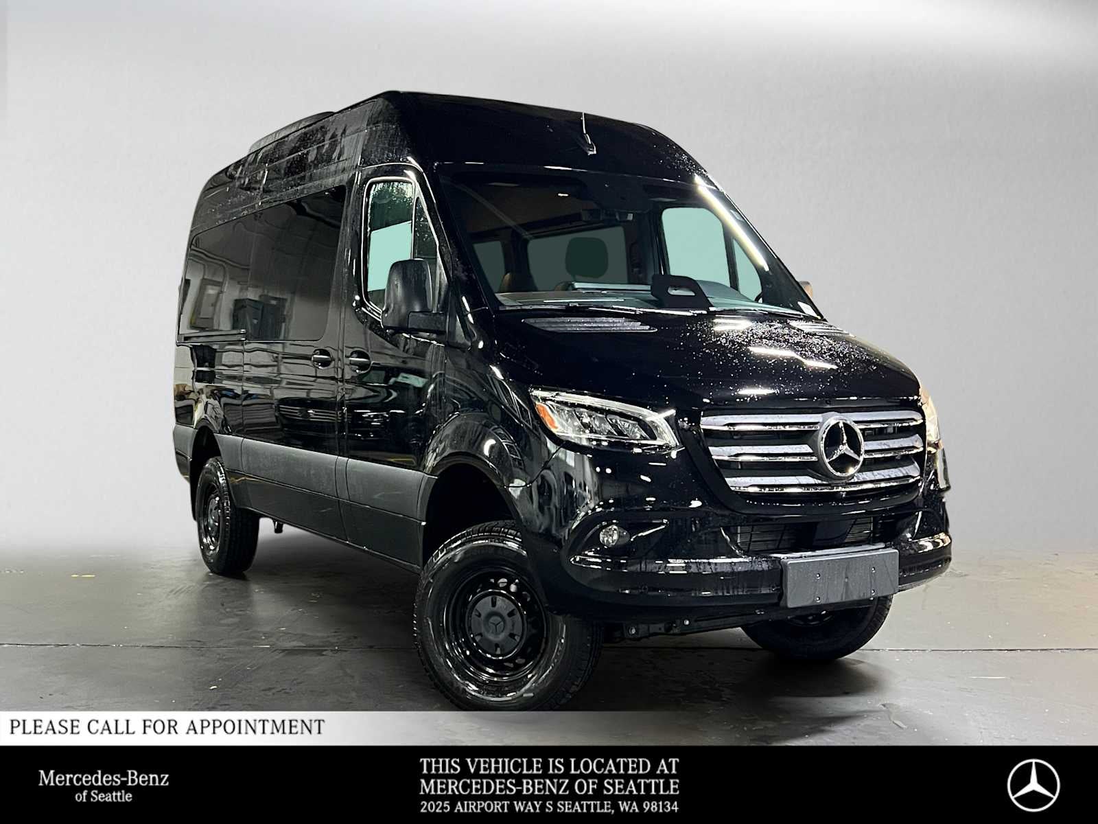 2026 Mercedes-Benz Sprinter Passenger 2500 Standard Roof I4 Diesel HO 144 AWD