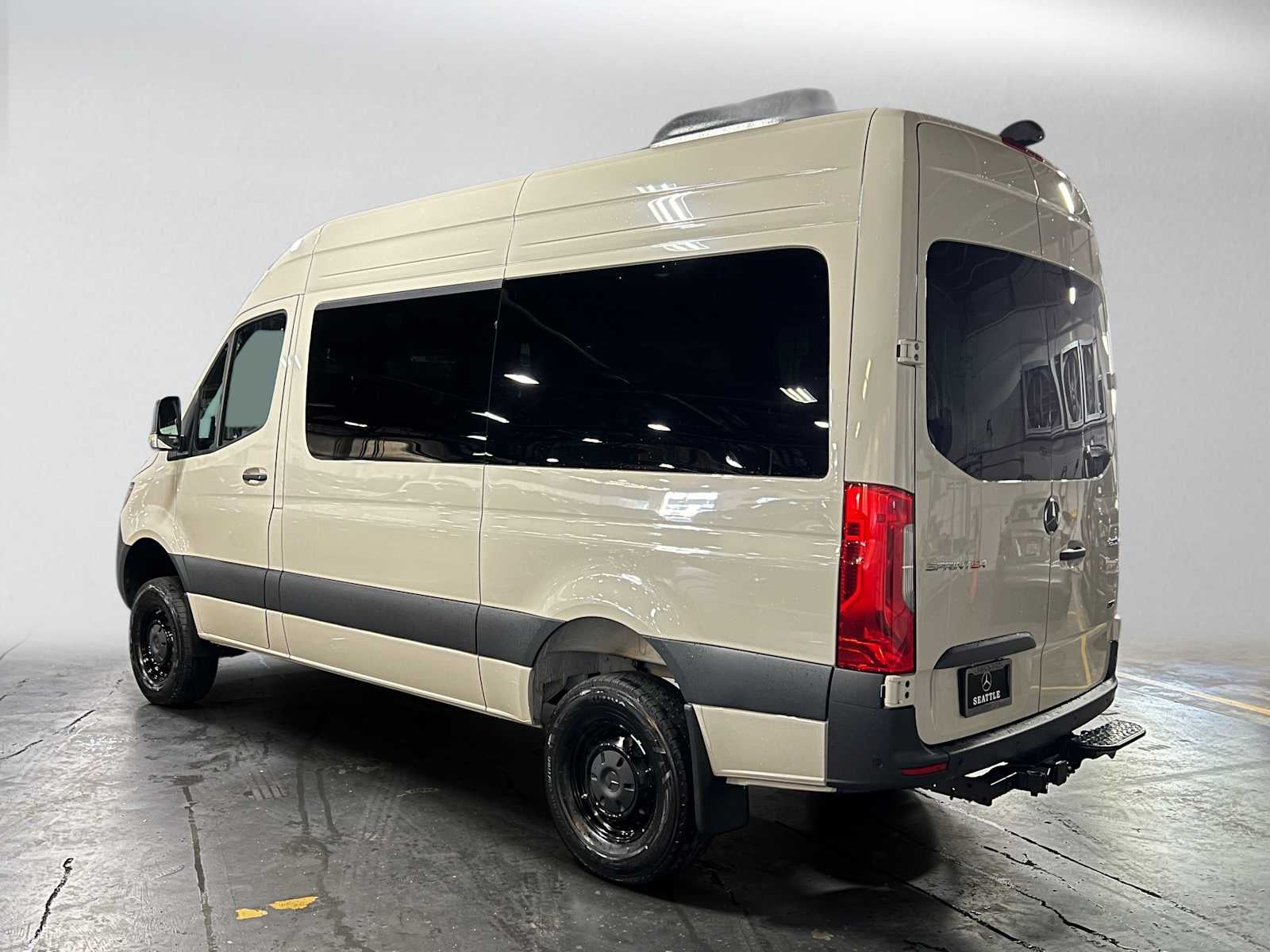 2026 Mercedes-Benz Sprinter Passenger 2500 Standard Roof I4 Diesel HO 144 AWD