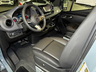 2026 Mercedes-Benz Sprinter Passenger 2500 Standard Roof I4 Diesel HO 144 AWD
