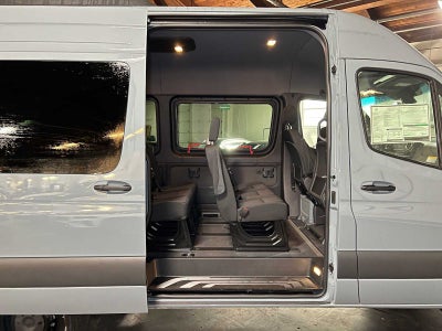 2026 Mercedes-Benz Sprinter Passenger 2500 Standard Roof I4 Diesel HO 144 AWD