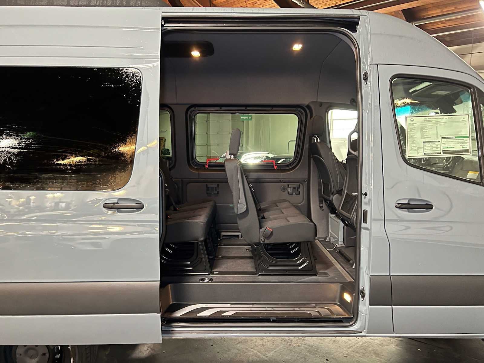 2026 Mercedes-Benz Sprinter Passenger 2500 Standard Roof I4 Diesel HO 144 AWD