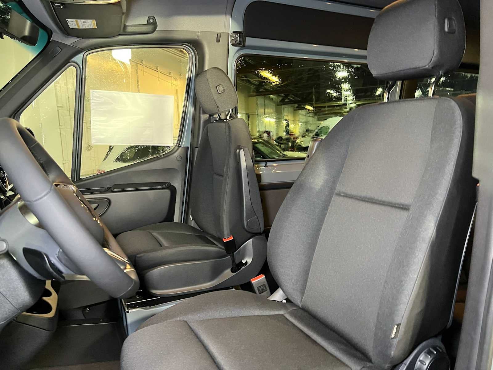 2026 Mercedes-Benz Sprinter Passenger 2500 Standard Roof I4 Diesel HO 144 AWD