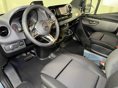 2026 Mercedes-Benz Sprinter Passenger 2500 Standard Roof I4 Diesel HO 144 AWD