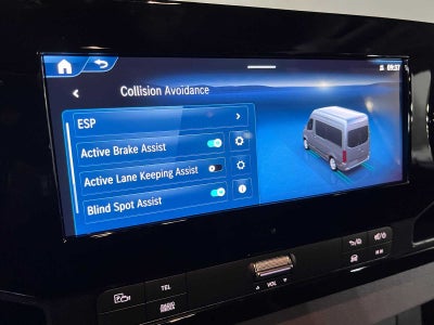 2026 Mercedes-Benz Sprinter Passenger 2500 Standard Roof I4 Diesel HO 144 AWD