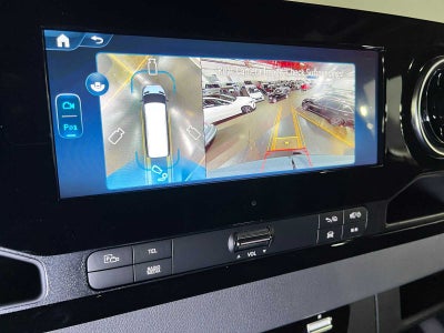 2026 Mercedes-Benz Sprinter Passenger 2500 Standard Roof I4 Diesel HO 144 AWD