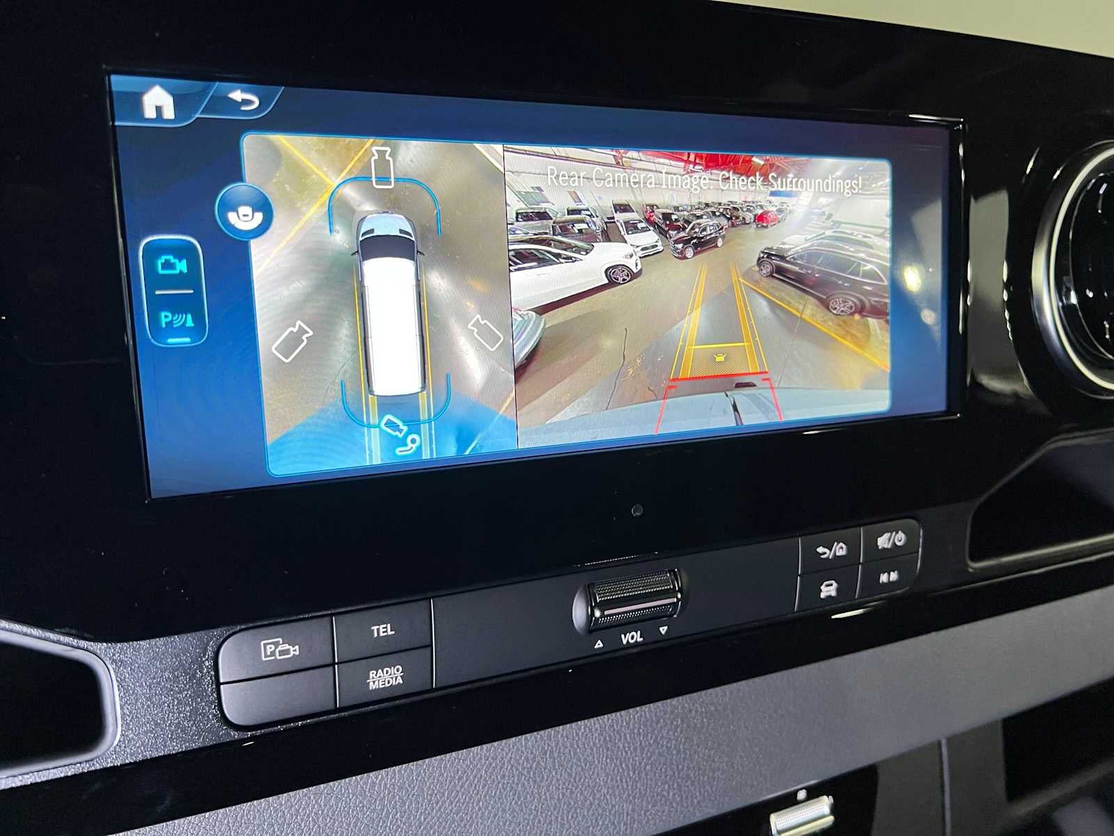 2026 Mercedes-Benz Sprinter Passenger 2500 Standard Roof I4 Diesel HO 144 AWD