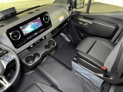 2026 Mercedes-Benz Sprinter Passenger 2500 Standard Roof I4 Diesel HO 144 AWD