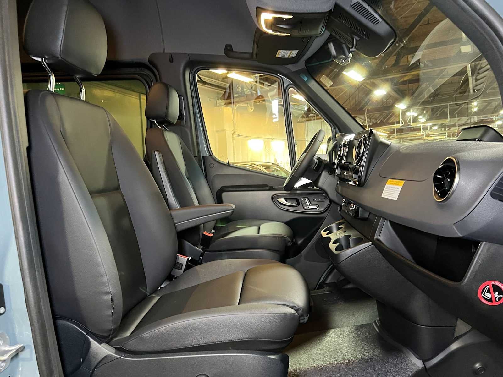 2026 Mercedes-Benz Sprinter Passenger 2500 Standard Roof I4 Diesel HO 144 AWD