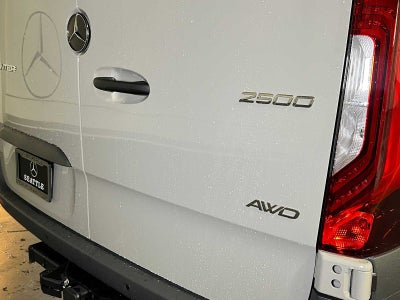 2026 Mercedes-Benz Sprinter Passenger Van 2500 Standard Roof I4 Diesel HO 144 AWD