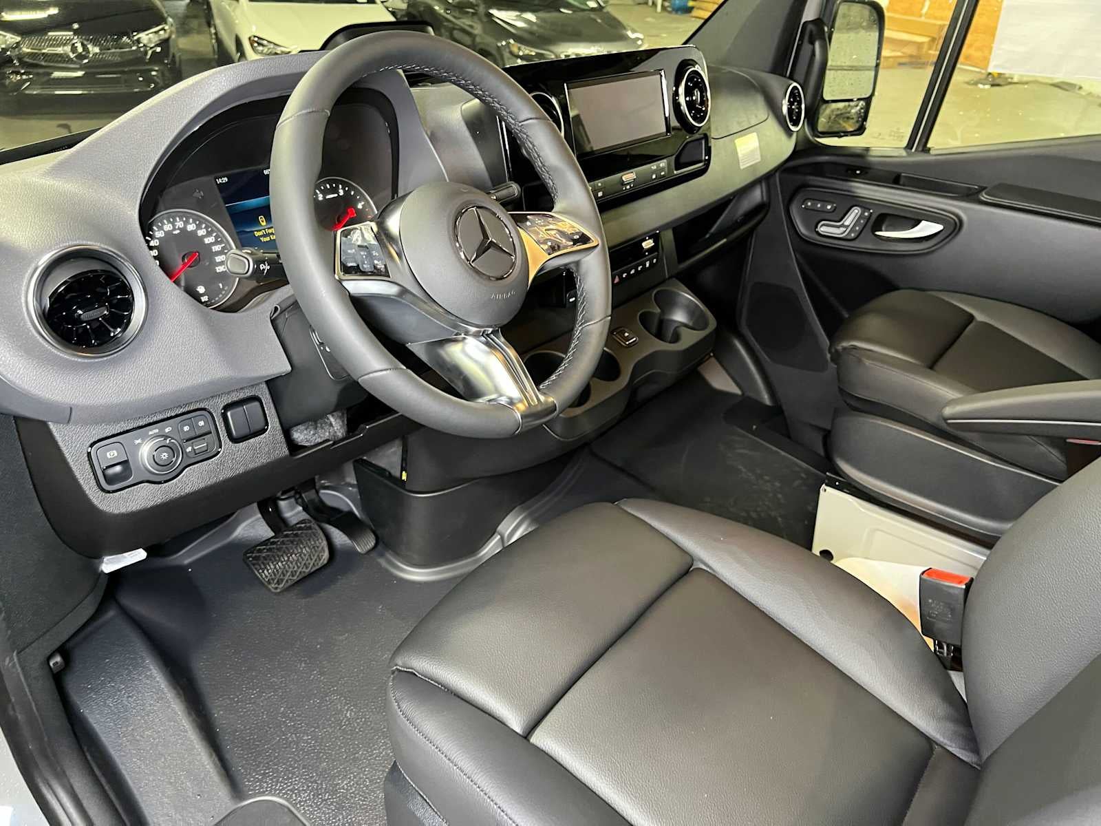 2026 Mercedes-Benz Sprinter Passenger Van 2500 Standard Roof I4 Diesel HO 144 AWD
