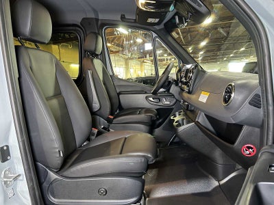 2026 Mercedes-Benz Sprinter Passenger 2500 Standard Roof I4 Diesel HO 144 AWD