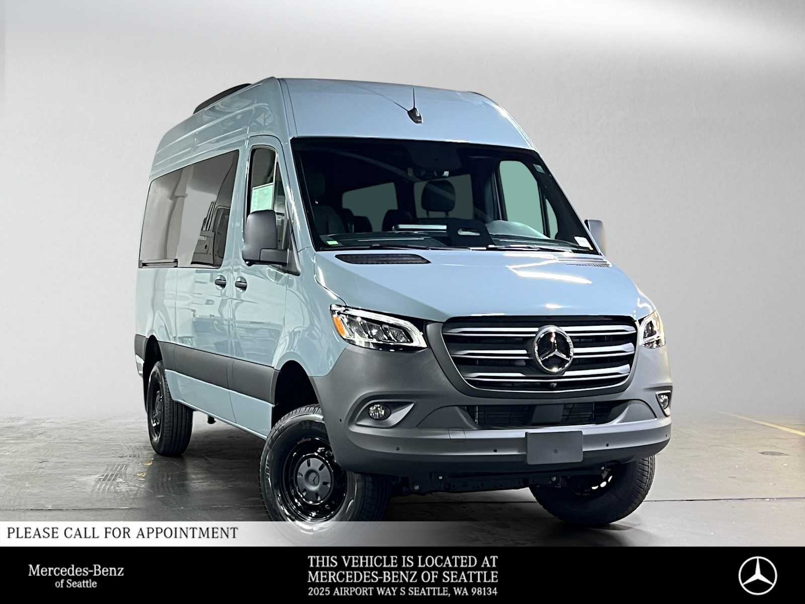 2026 Mercedes-Benz Sprinter Passenger 2500 Standard Roof I4 Diesel HO 144 AWD