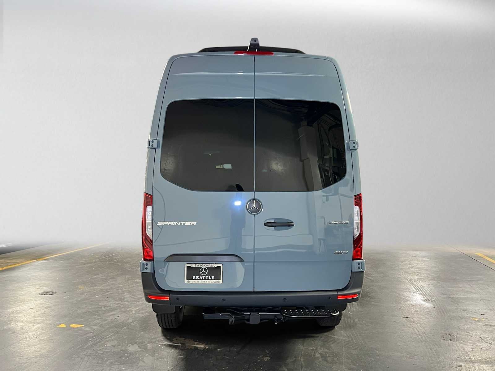 2026 Mercedes-Benz Sprinter Passenger 2500 Standard Roof I4 Diesel HO 144 AWD