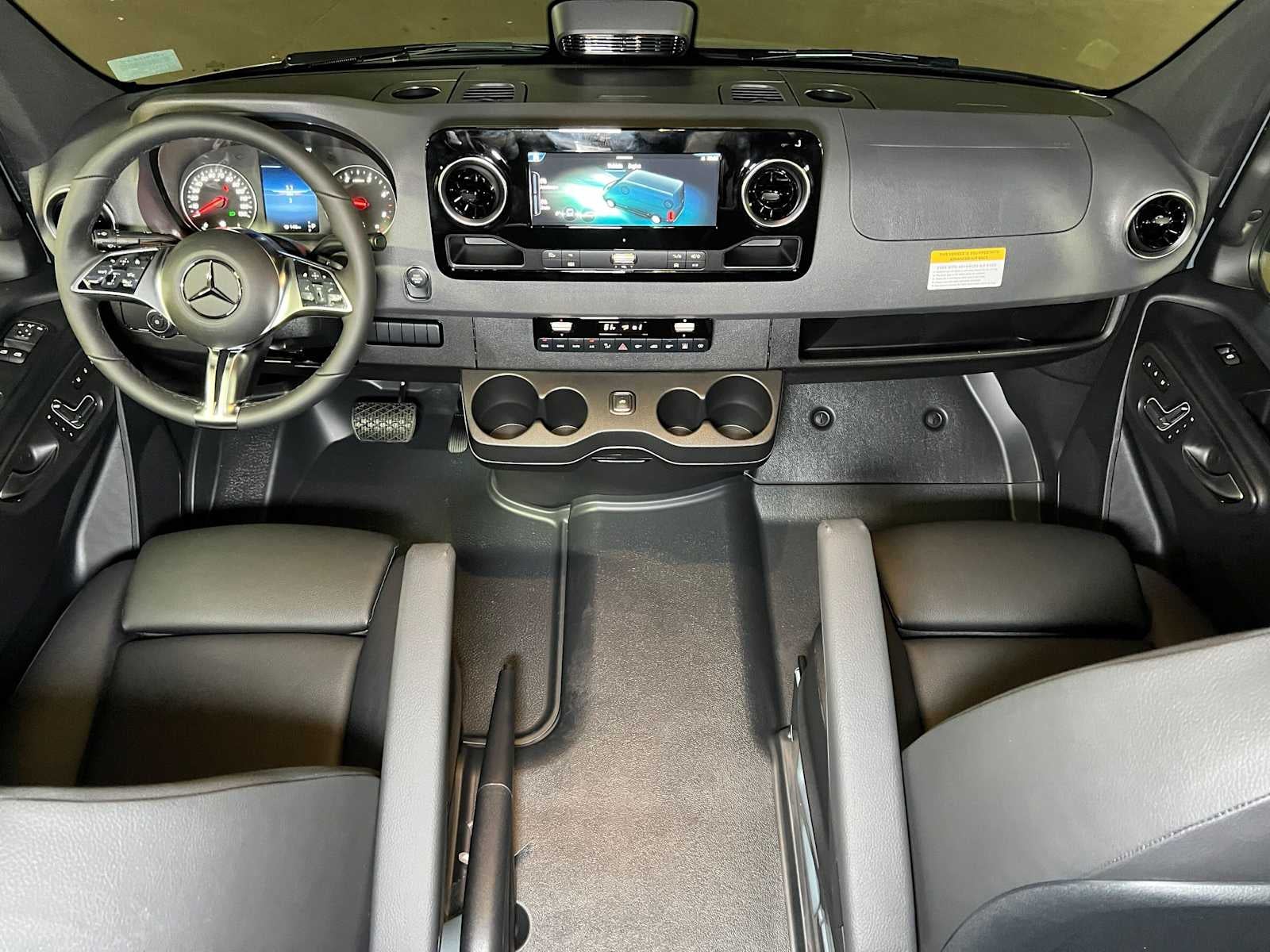 2026 Mercedes-Benz Sprinter Passenger 2500 Standard Roof I4 Diesel HO 144 AWD