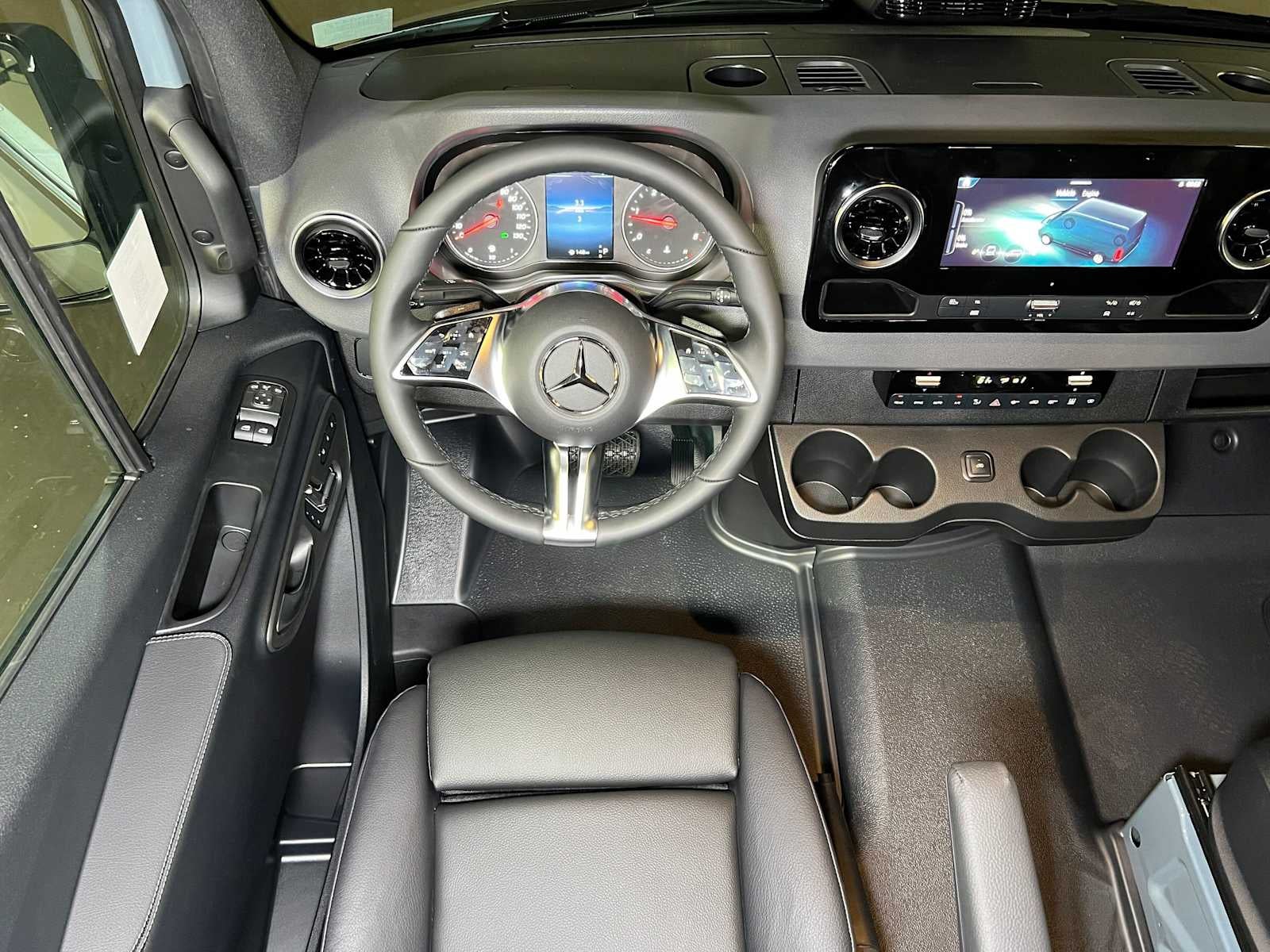 2026 Mercedes-Benz Sprinter Passenger 2500 Standard Roof I4 Diesel HO 144 AWD