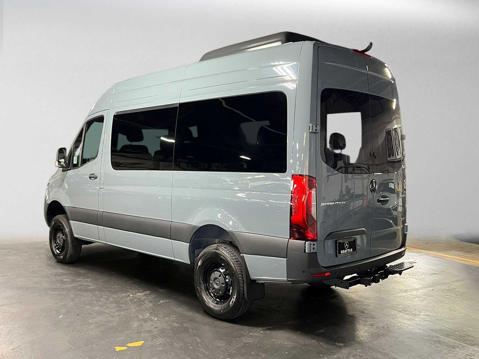 2026 Mercedes-Benz Sprinter Passenger 2500 Standard Roof I4 Diesel HO 144 AWD