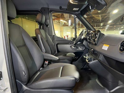 2026 Mercedes-Benz Sprinter Passenger 2500 Standard Roof I4 Diesel HO 144 AWD