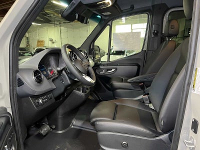 2026 Mercedes-Benz Sprinter Passenger 2500 Standard Roof I4 Diesel HO 144 AWD