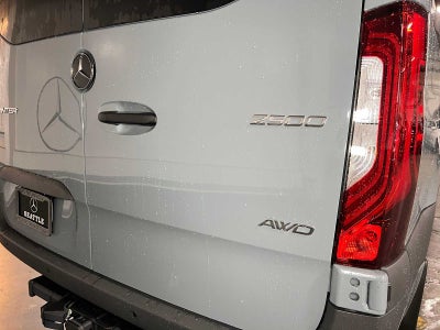 2026 Mercedes-Benz Sprinter Passenger Van 2500 Standard Roof I4 Diesel HO 144 AWD