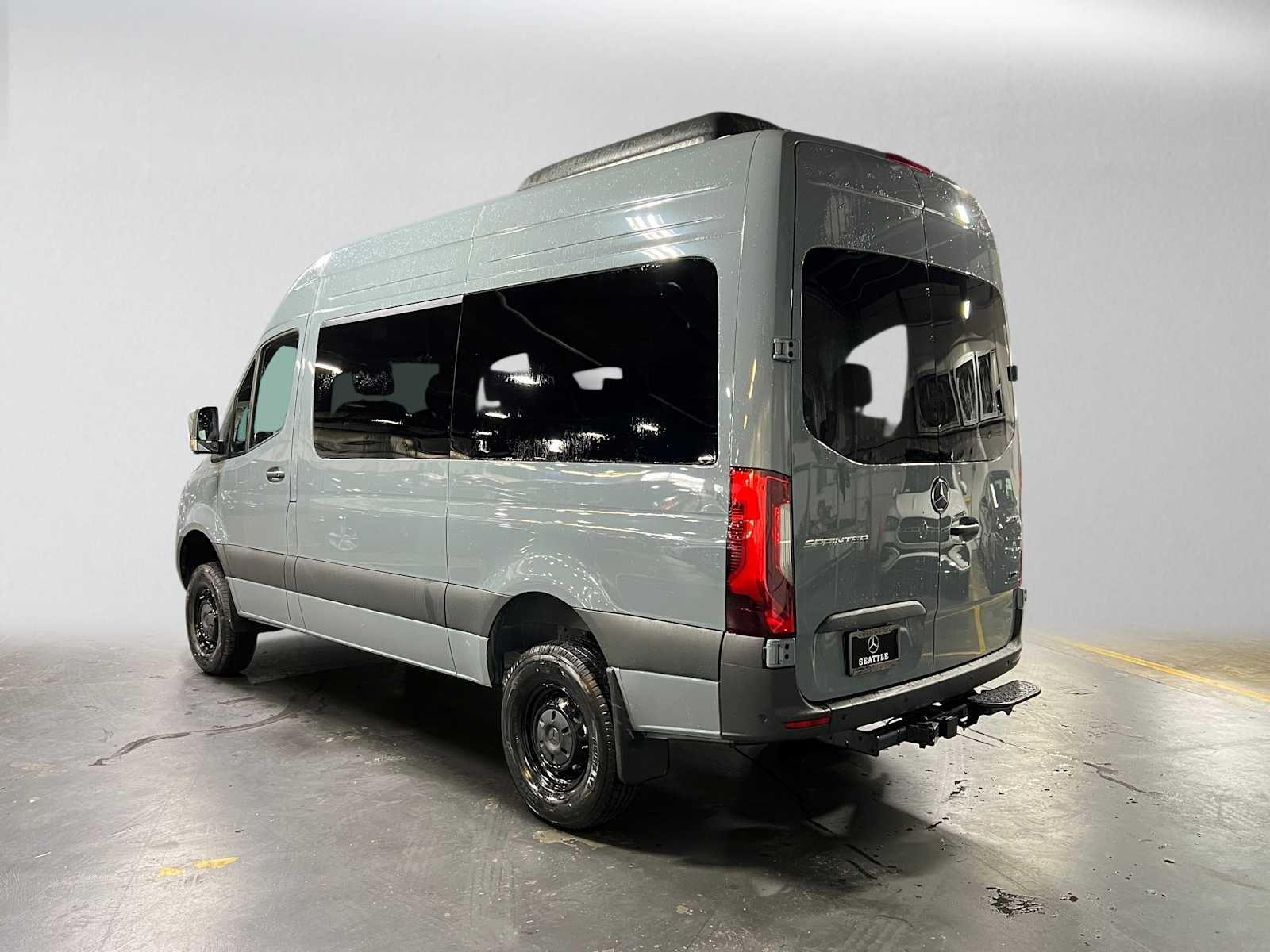 2026 Mercedes-Benz Sprinter Passenger Van 2500 Standard Roof I4 Diesel HO 144 AWD