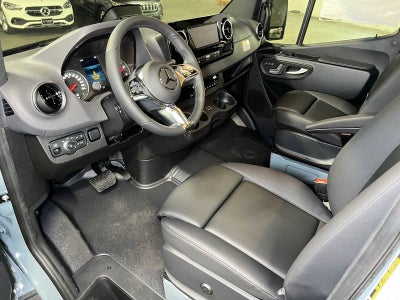 2026 Mercedes-Benz Sprinter Passenger Van 2500 Standard Roof I4 Diesel HO 144 AWD