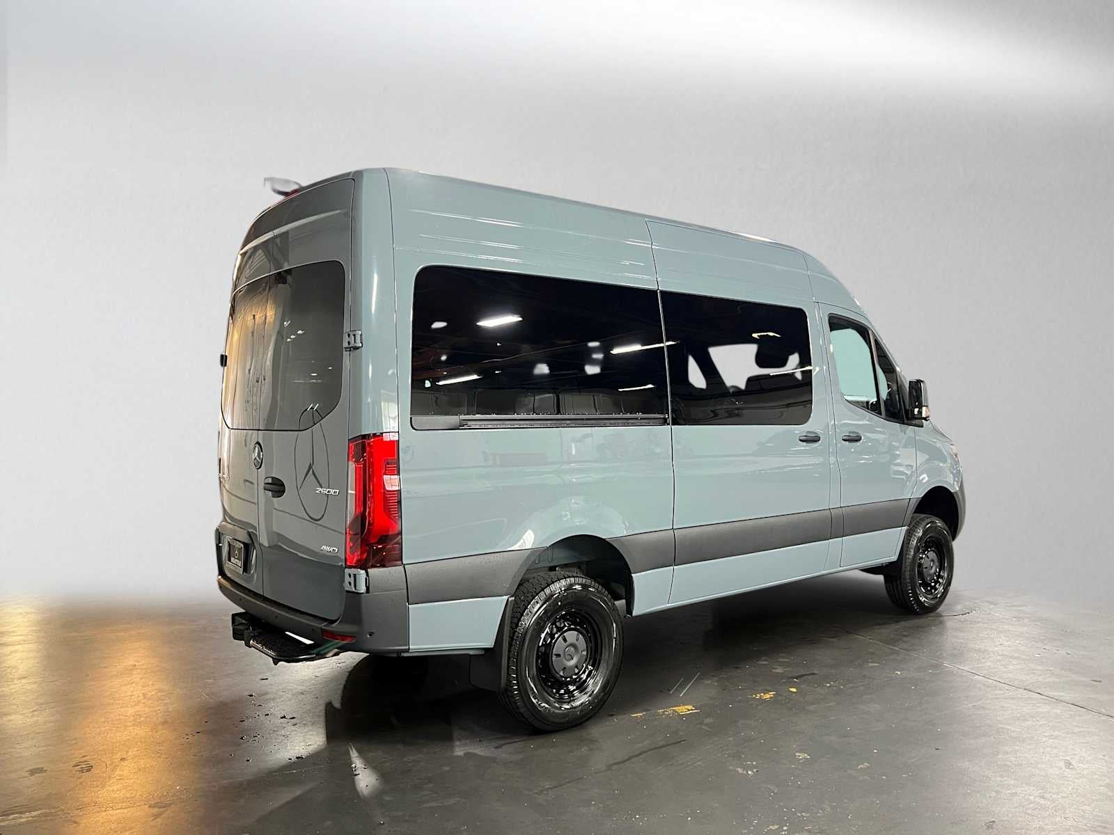 2026 Mercedes-Benz Sprinter Passenger Van 2500 Standard Roof I4 Diesel HO 144 AWD
