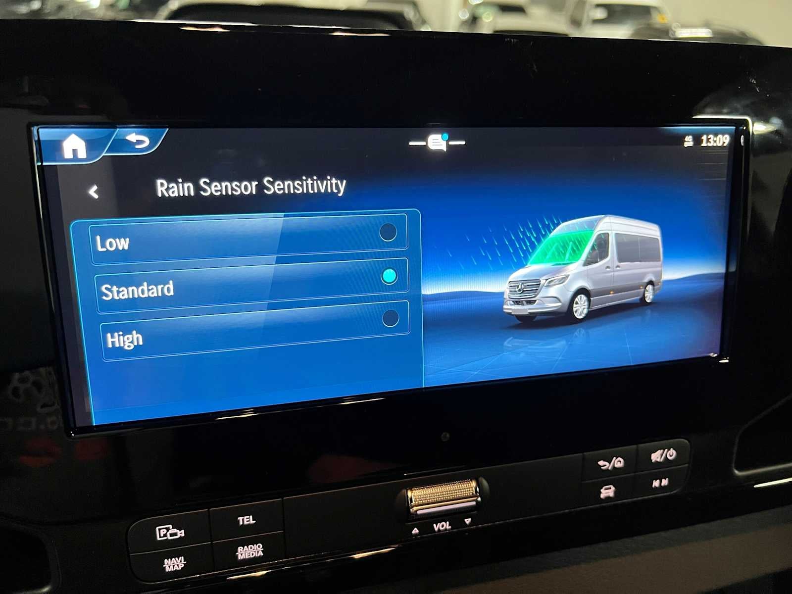 2026 Mercedes-Benz Sprinter Passenger Van 2500 Standard Roof I4 Diesel HO 144 AWD