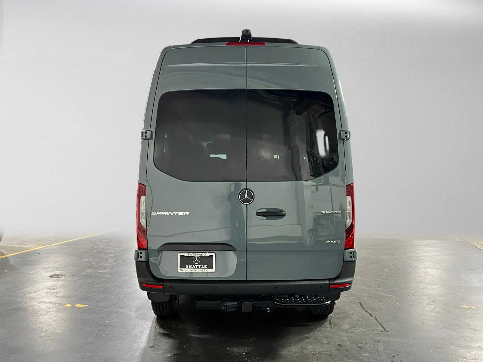 2026 Mercedes-Benz Sprinter Passenger Van 2500 Standard Roof I4 Diesel HO 144 AWD