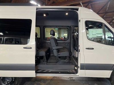 2026 Mercedes-Benz Sprinter Passenger 2500 Standard Roof I4 Diesel HO 144 AWD