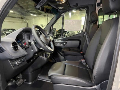 2026 Mercedes-Benz Sprinter Passenger 2500 Standard Roof I4 Diesel HO 144 AWD