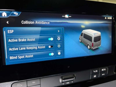 2026 Mercedes-Benz Sprinter Passenger 2500 Standard Roof I4 Diesel HO 144 AWD