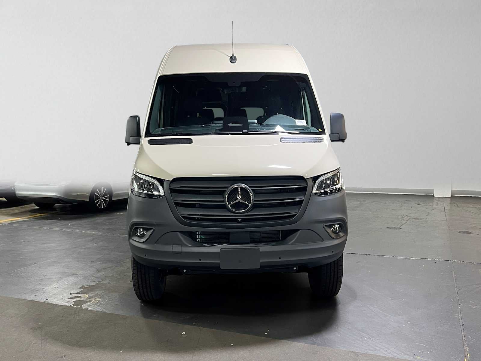 2026 Mercedes-Benz Sprinter Passenger 2500 Standard Roof I4 Diesel HO 144 AWD