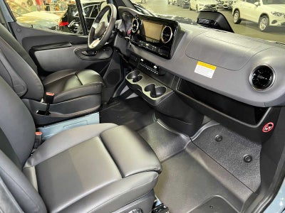 2026 Mercedes-Benz Sprinter Passenger 2500 Standard Roof I4 Diesel HO 144 AWD
