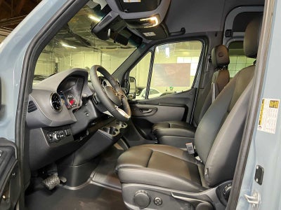 2026 Mercedes-Benz Sprinter Passenger 2500 Standard Roof I4 Diesel HO 144 AWD
