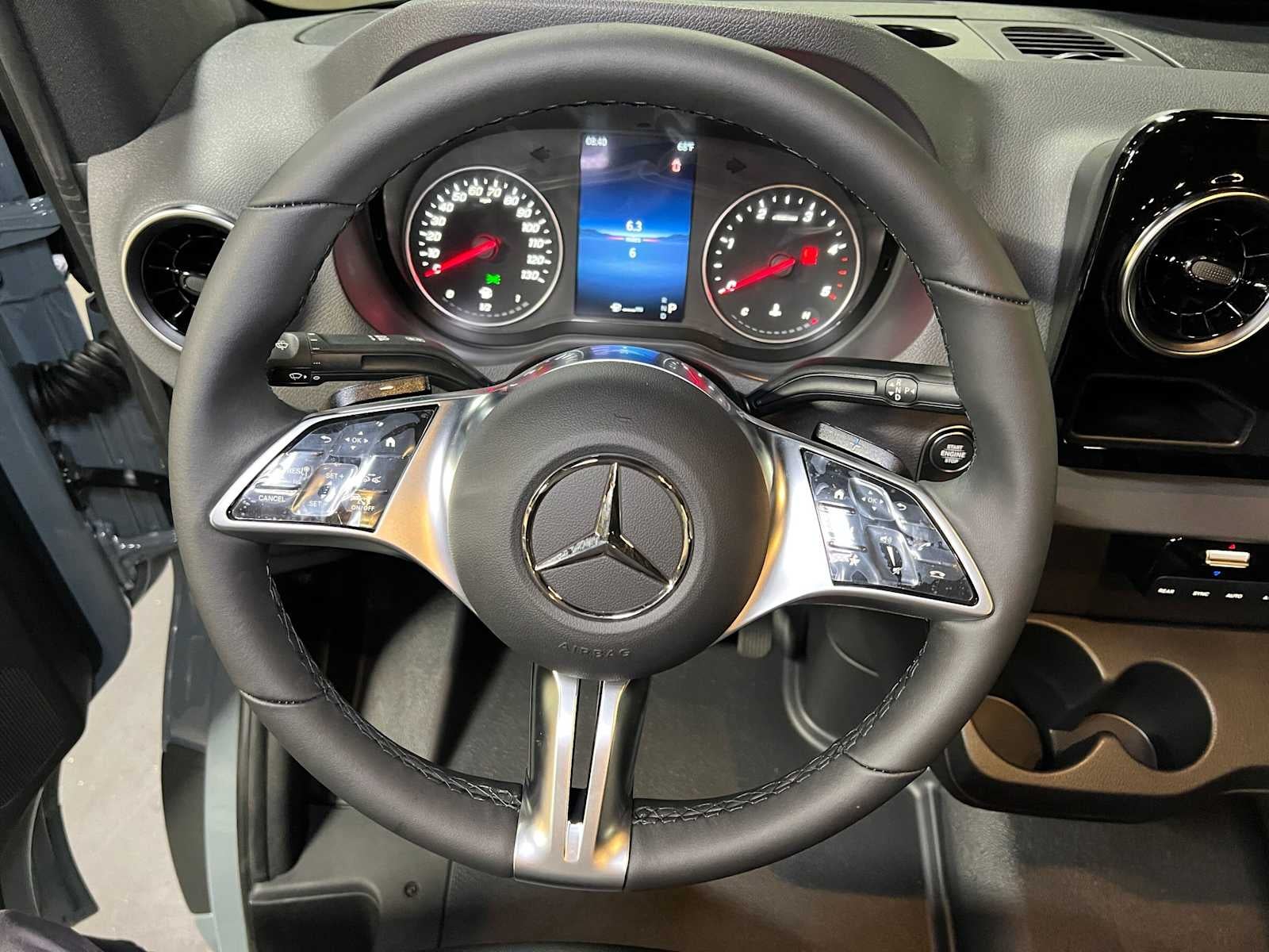 2026 Mercedes-Benz Sprinter Passenger 2500 Standard Roof I4 Diesel HO 144 AWD