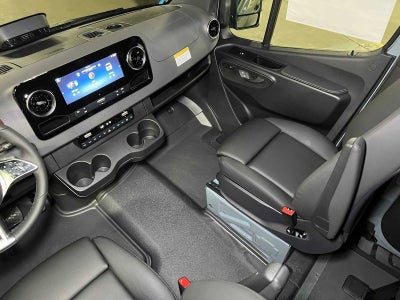 2026 Mercedes-Benz Sprinter Passenger 2500 Standard Roof I4 Diesel HO 144 AWD