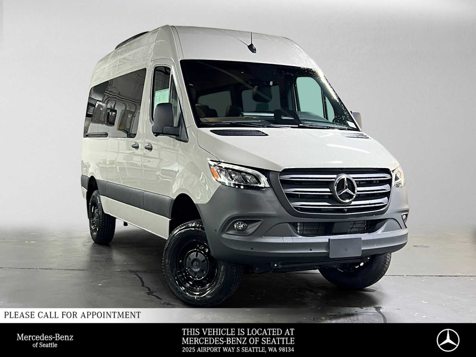 2026 Mercedes-Benz Sprinter Passenger Van 2500 Standard Roof I4 Diesel HO 144 AWD