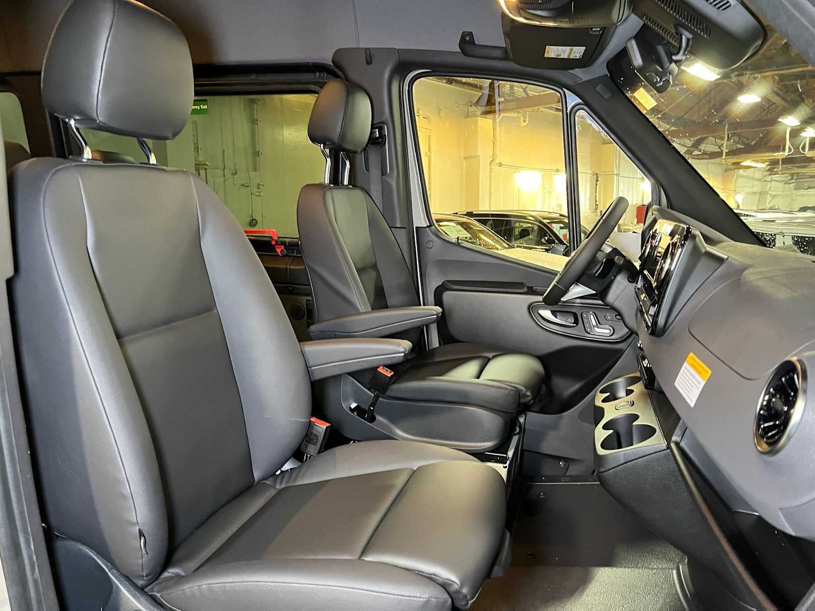 2026 Mercedes-Benz Sprinter Passenger Van 2500 Standard Roof I4 Diesel HO 144 AWD