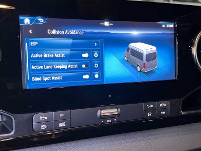 2026 Mercedes-Benz Sprinter Passenger Van 2500 Standard Roof I4 Diesel HO 144 AWD