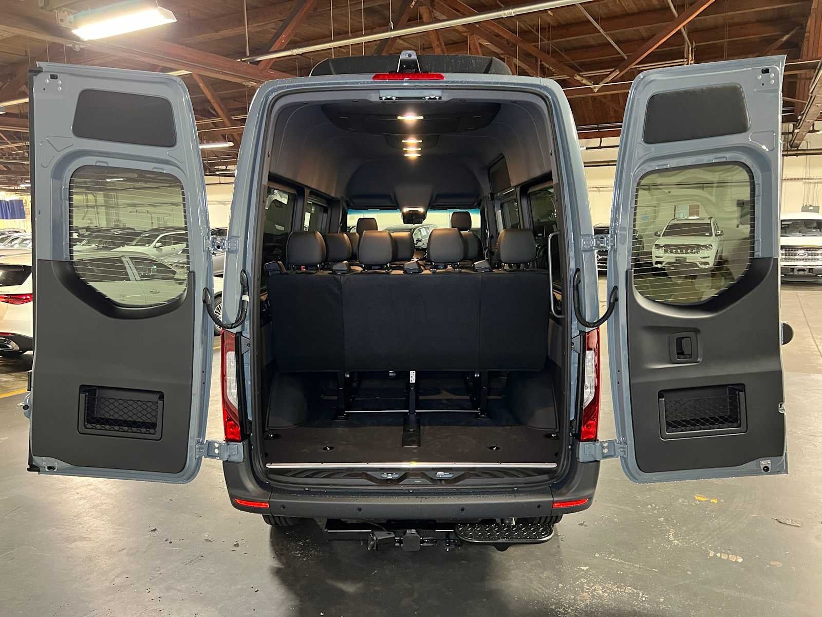 2026 Mercedes-Benz Sprinter Passenger Van 2500 Standard Roof I4 Diesel HO 144 AWD