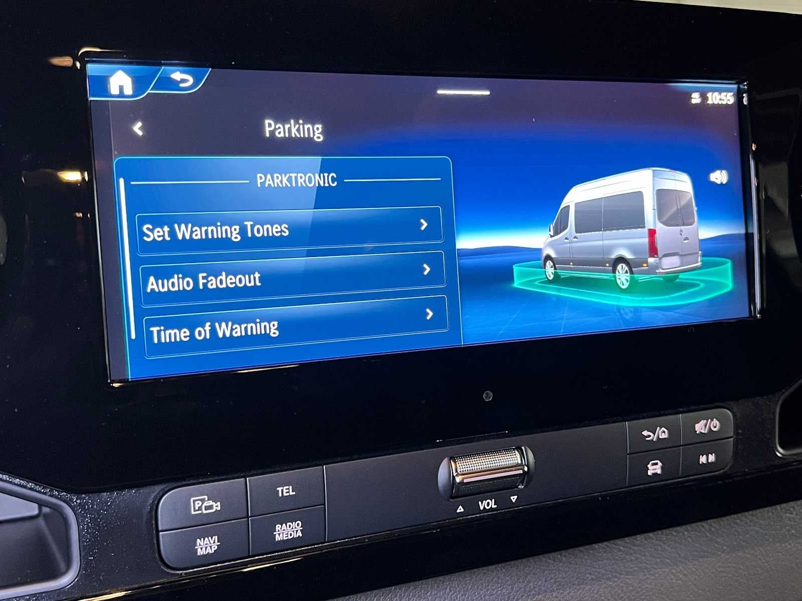 2026 Mercedes-Benz Sprinter Passenger Van 2500 Standard Roof I4 Diesel HO 144 AWD